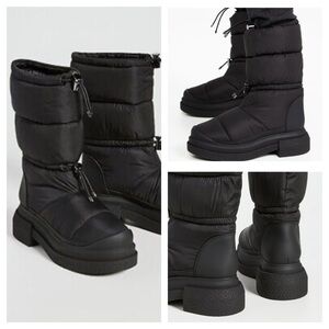 Stuart Weitzman Round Toe Cam SportLift Boots Women's 5.5 B Black Pull-On
